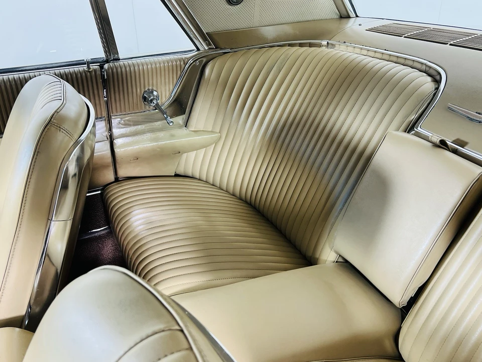 1965 Ford Thunderbird 4th Gen - Image 12 of 20