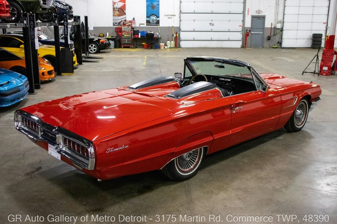 1965 Ford Thunderbird 4th Gen - Image 8 of 31