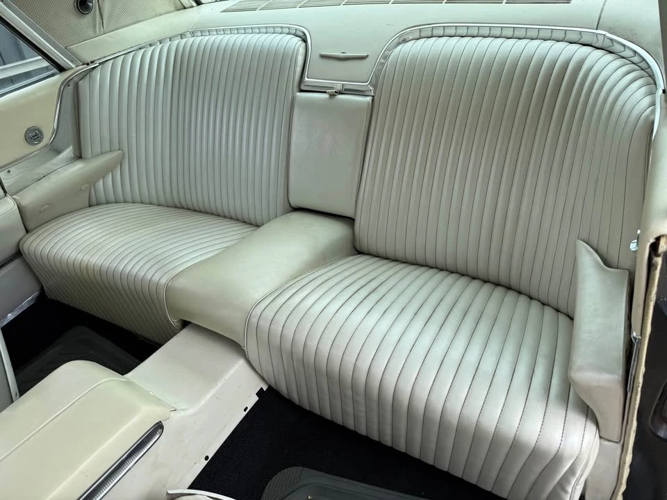 1965 Ford Thunderbird 4th Gen - Image 6 of 9