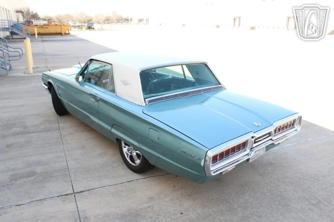 1965 Ford Thunderbird 4th Gen - Image 6 of 12