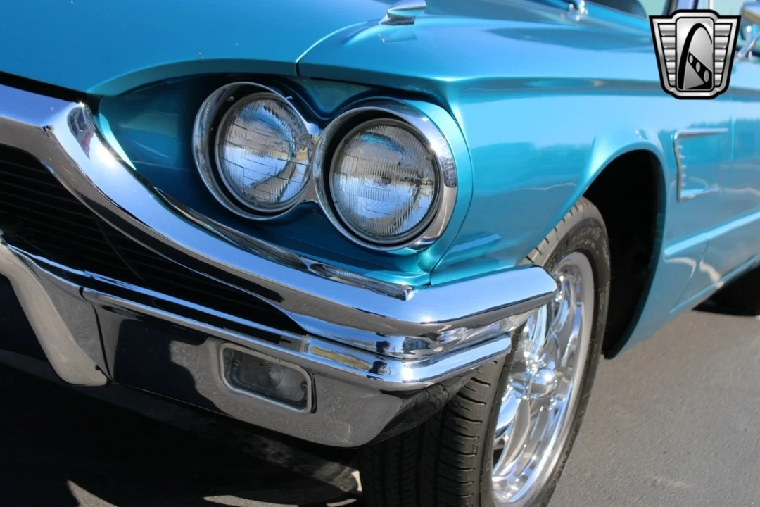 1965 Ford Thunderbird 4th Gen - Image 11 of 12