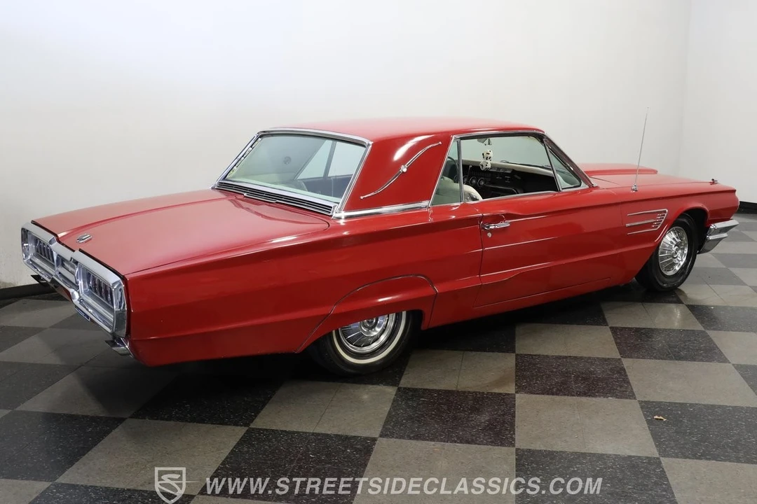 1965 Ford Thunderbird 4th Gen - Image 11 of 12