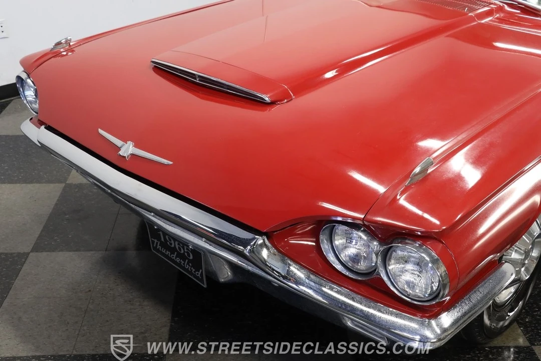 1965 Ford Thunderbird 4th Gen - Image 20 of 31
