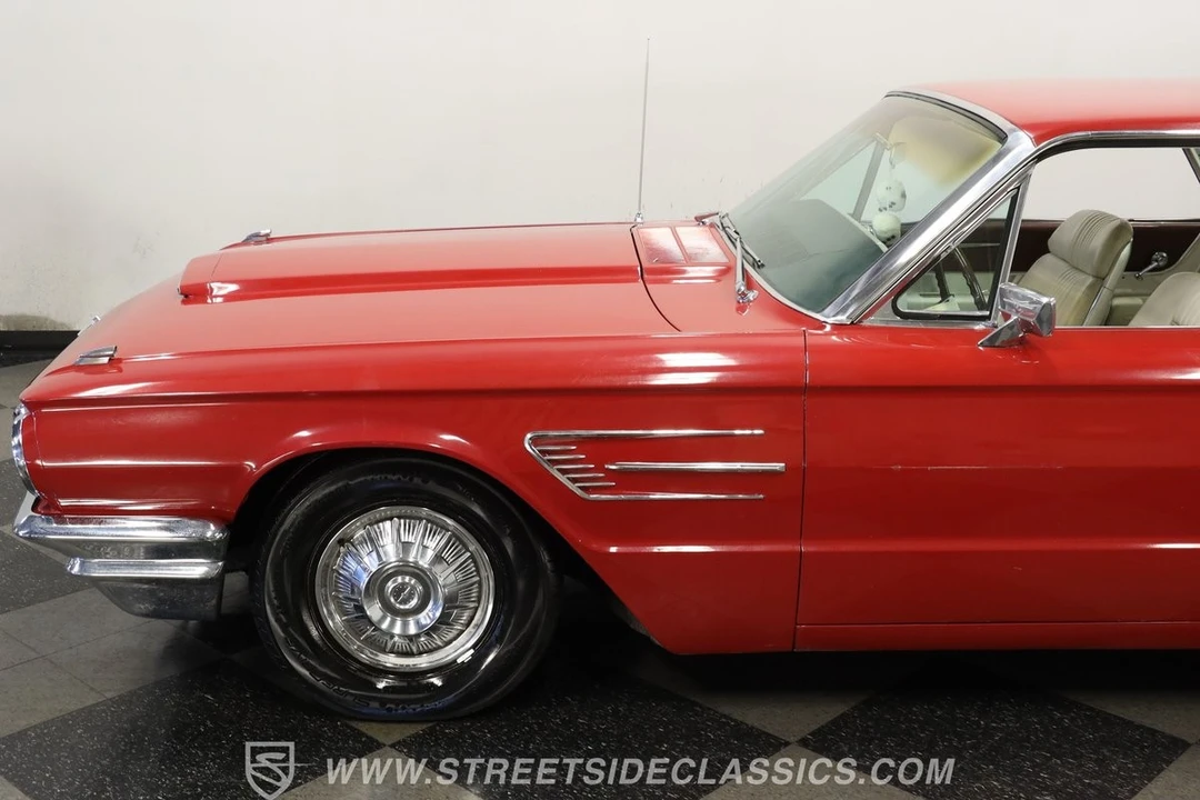 1965 Ford Thunderbird 4th Gen - Image 24 of 31