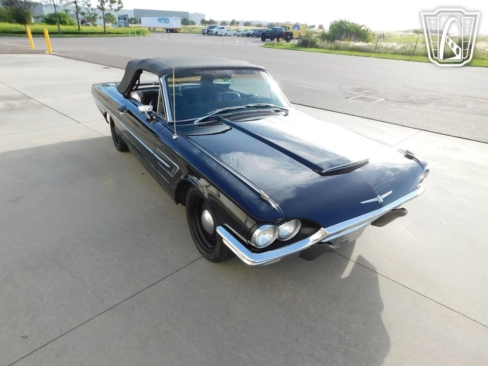 1965 Ford Thunderbird 4th Gen - Image 10 of 12