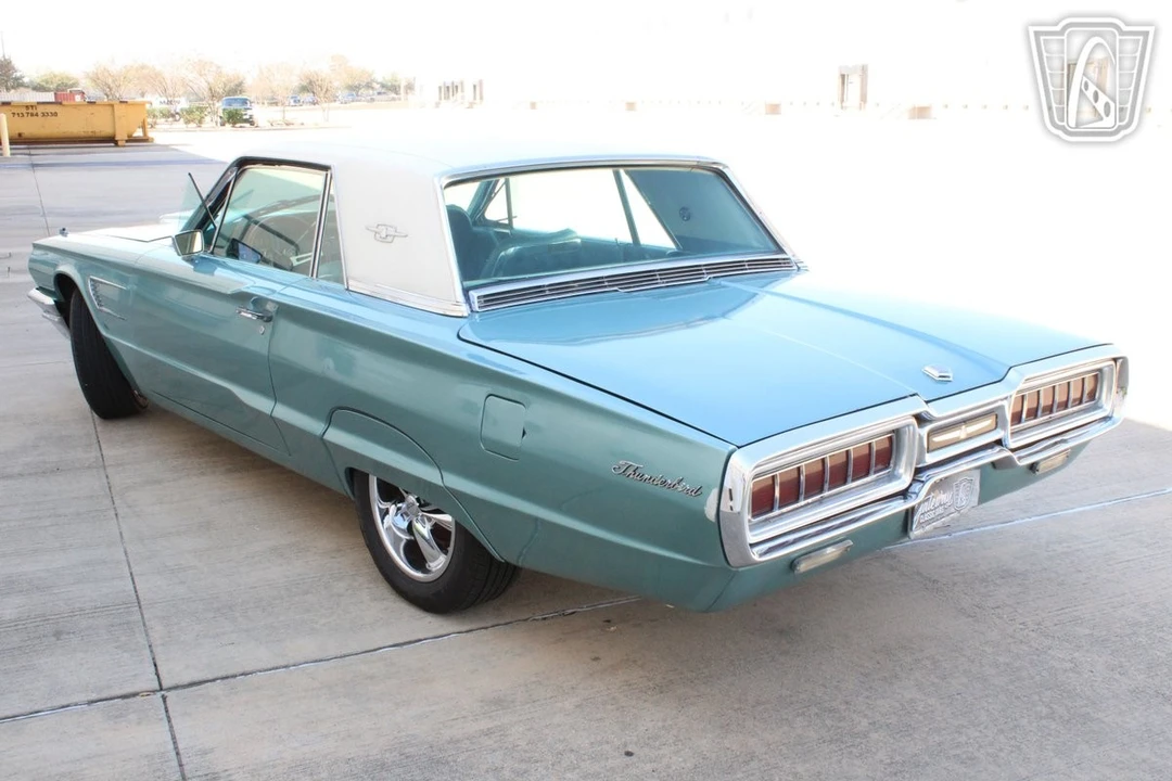 1965 Ford Thunderbird 4th Gen - Image 7 of 12