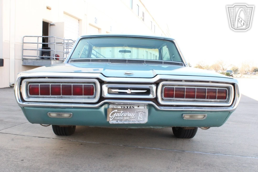 1965 Ford Thunderbird 4th Gen - Image 11 of 12