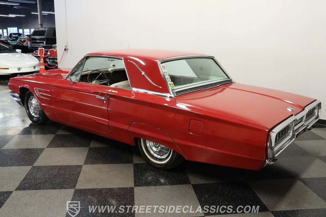 1965 Ford Thunderbird 4th Gen - Image 8 of 12