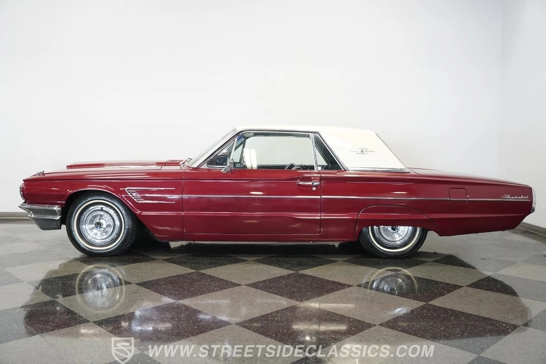 1965 Ford Thunderbird 4th Gen - Image 10 of 12