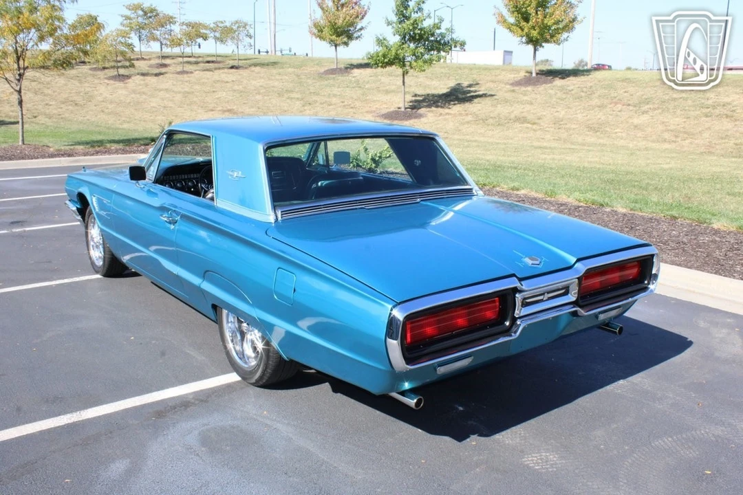 1965 Ford Thunderbird 4th Gen - Image 4 of 12