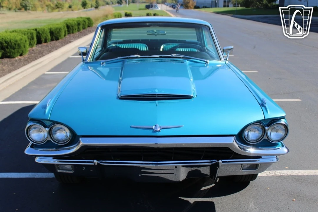 1965 Ford Thunderbird 4th Gen - Image 10 of 12
