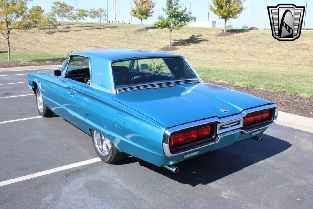 1965 Ford Thunderbird 4th Gen - Image 4 of 12
