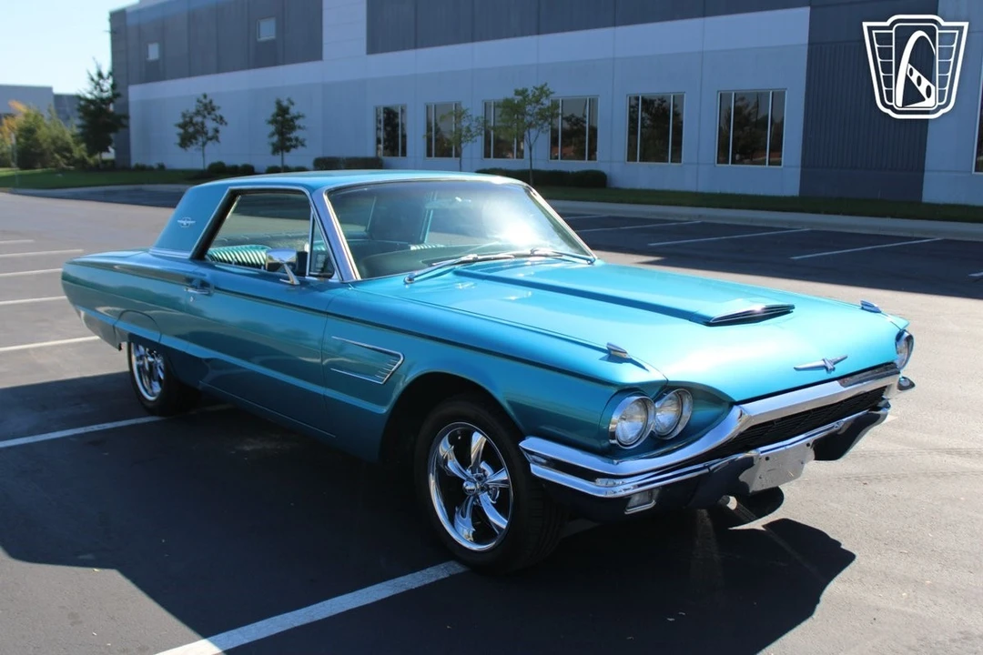 1965 Ford Thunderbird 4th Gen - Image 9 of 12