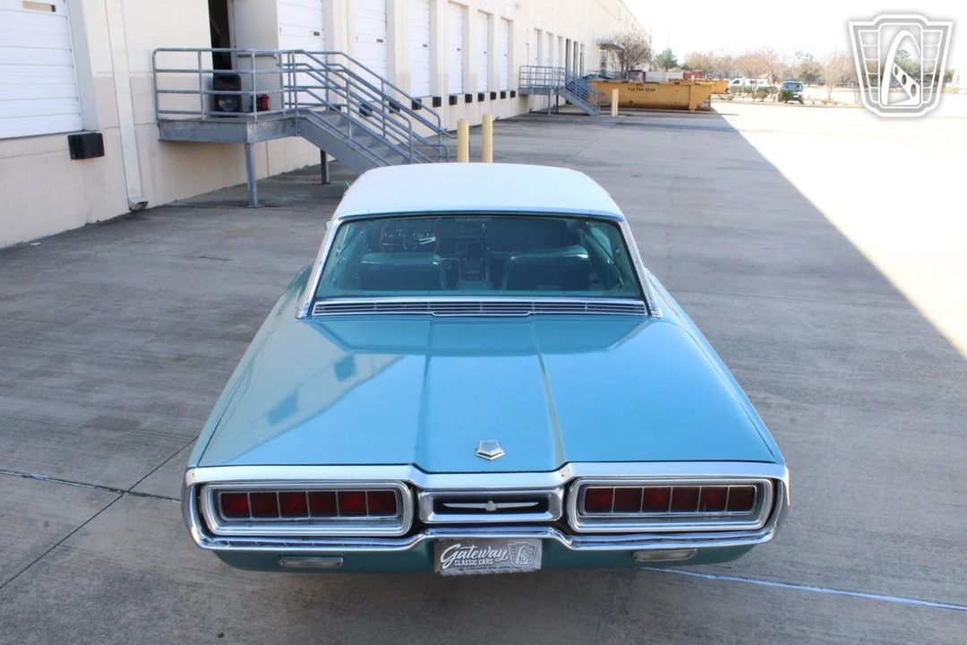 1965 Ford Thunderbird 4th Gen - Image 9 of 12