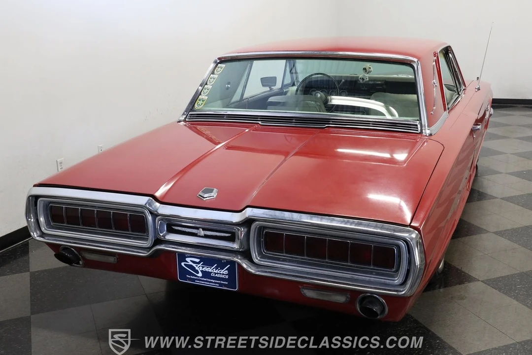 1965 Ford Thunderbird 4th Gen - Image 11 of 31
