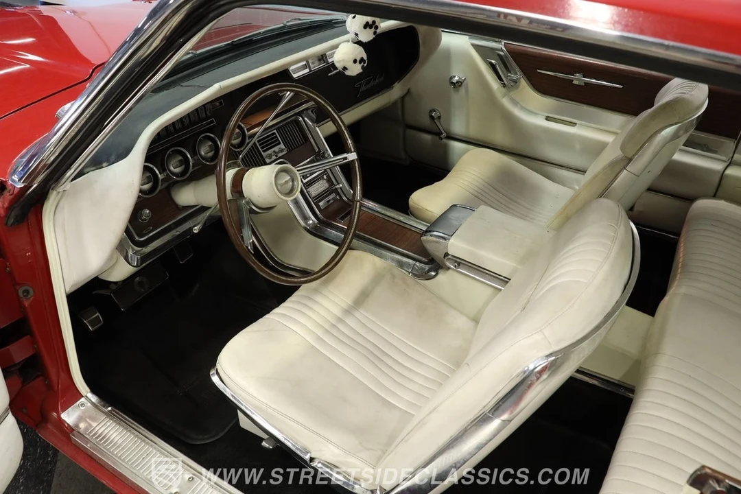 1965 Ford Thunderbird 4th Gen - Image 5 of 31