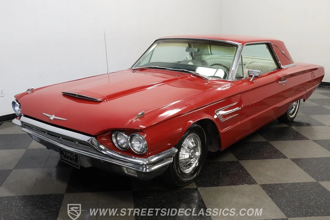 1965 Ford Thunderbird 4th Gen - Image 19 of 31