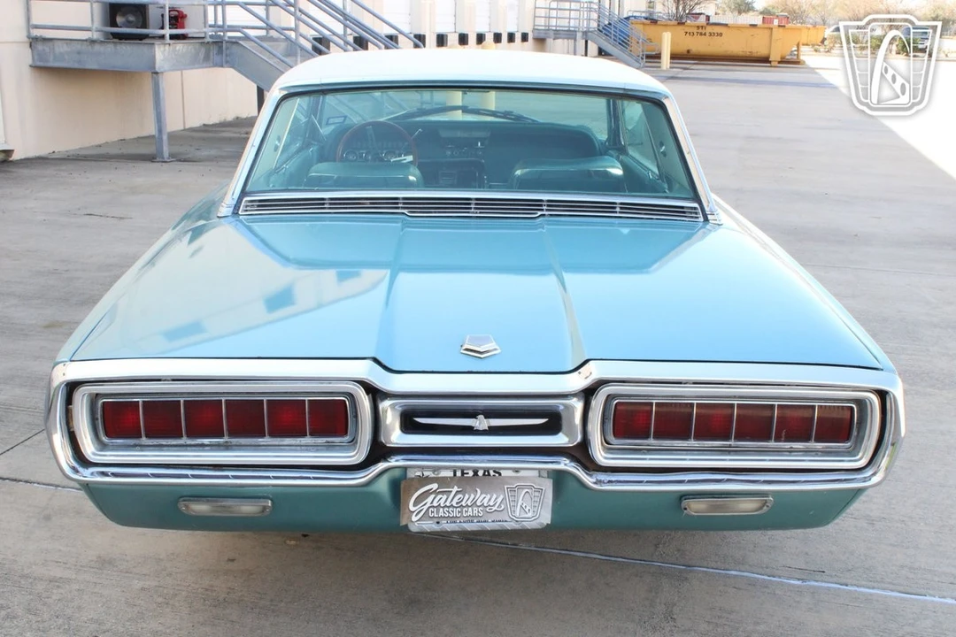 1965 Ford Thunderbird 4th Gen - Image 10 of 12