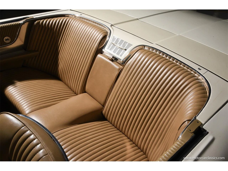 1965 Ford Thunderbird 4th Gen - Image 21 of 31