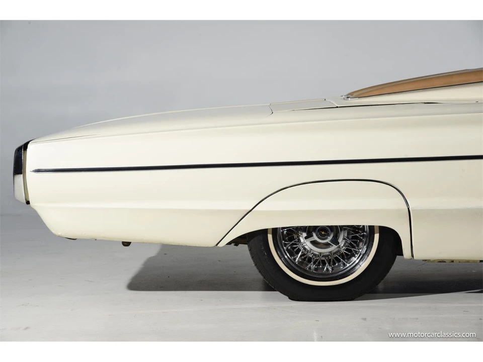 1965 Ford Thunderbird 4th Gen - Image 25 of 31