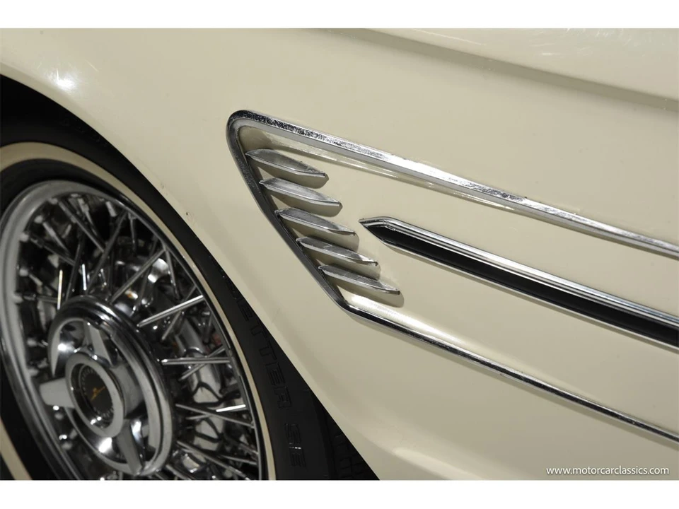 1965 Ford Thunderbird 4th Gen - Image 28 of 31