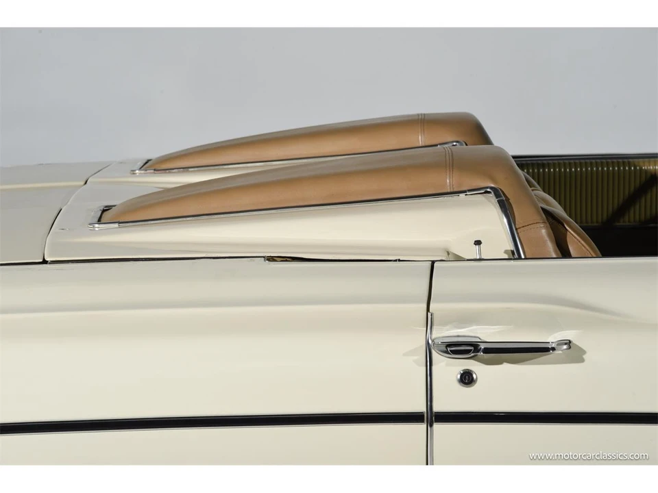 1965 Ford Thunderbird 4th Gen - Image 26 of 31