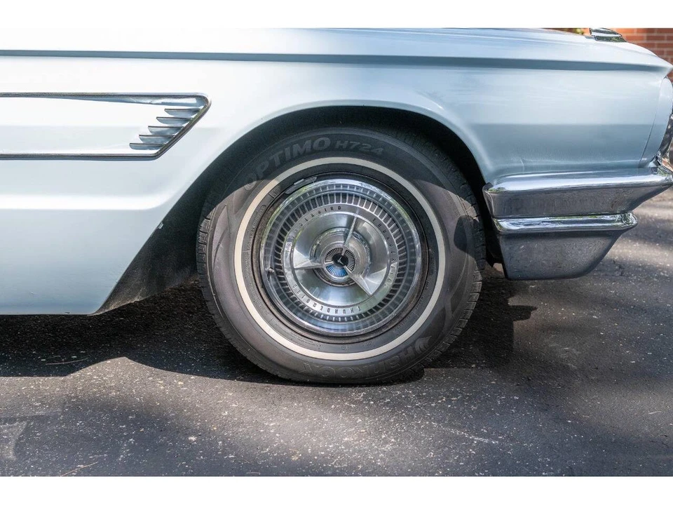 1965 Ford Thunderbird 4th Gen - Image 16 of 31
