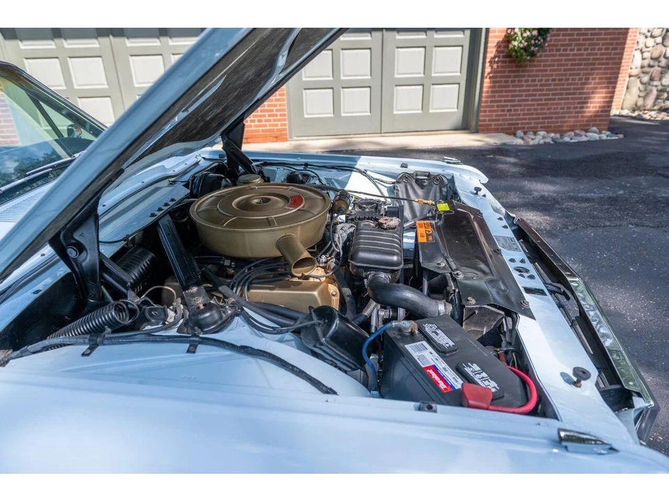 1965 Ford Thunderbird 4th Gen - Image 25 of 31