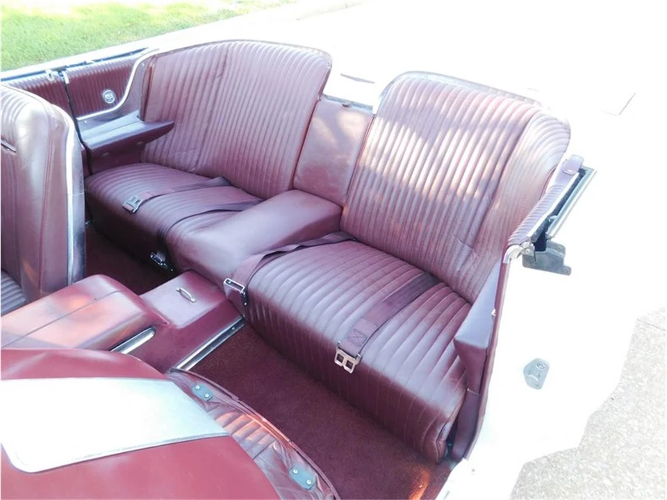 1965 Ford Thunderbird 4th Gen - Image 14 of 31