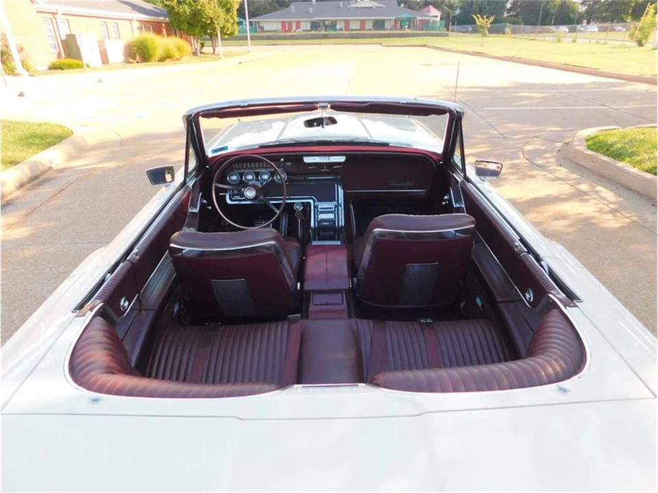 1965 Ford Thunderbird 4th Gen - Image 15 of 31
