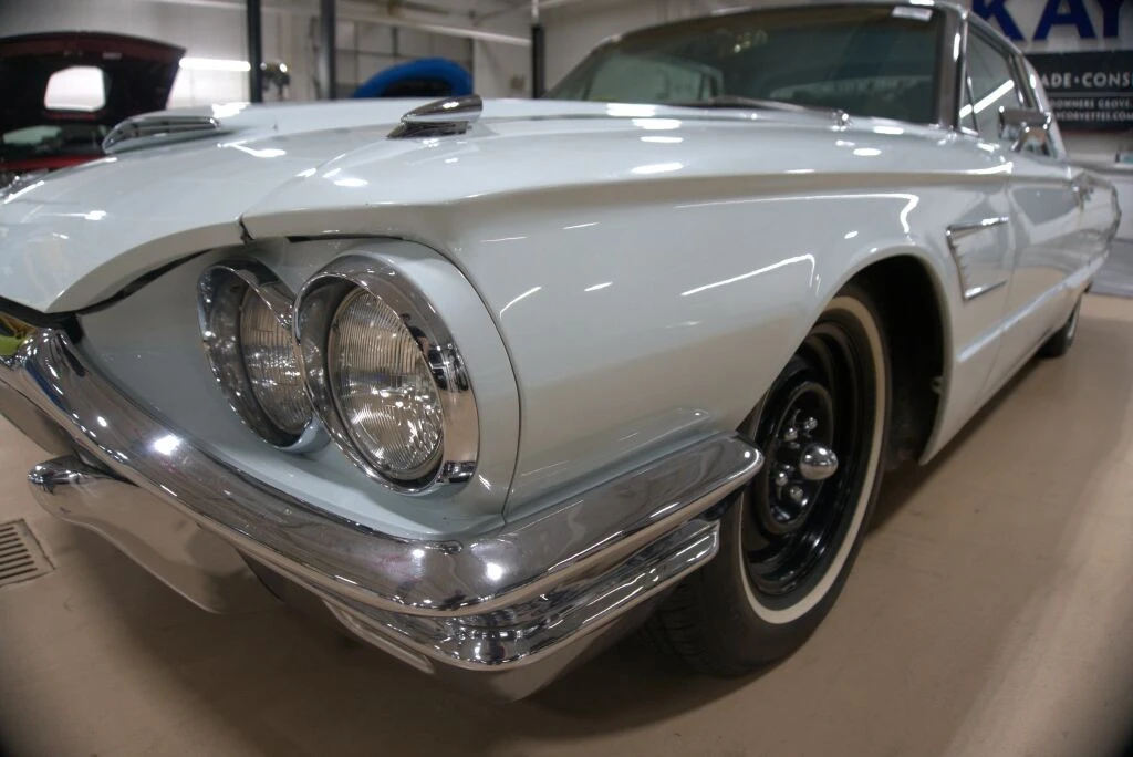 1965 Ford Thunderbird 4th Gen - Image 11 of 21