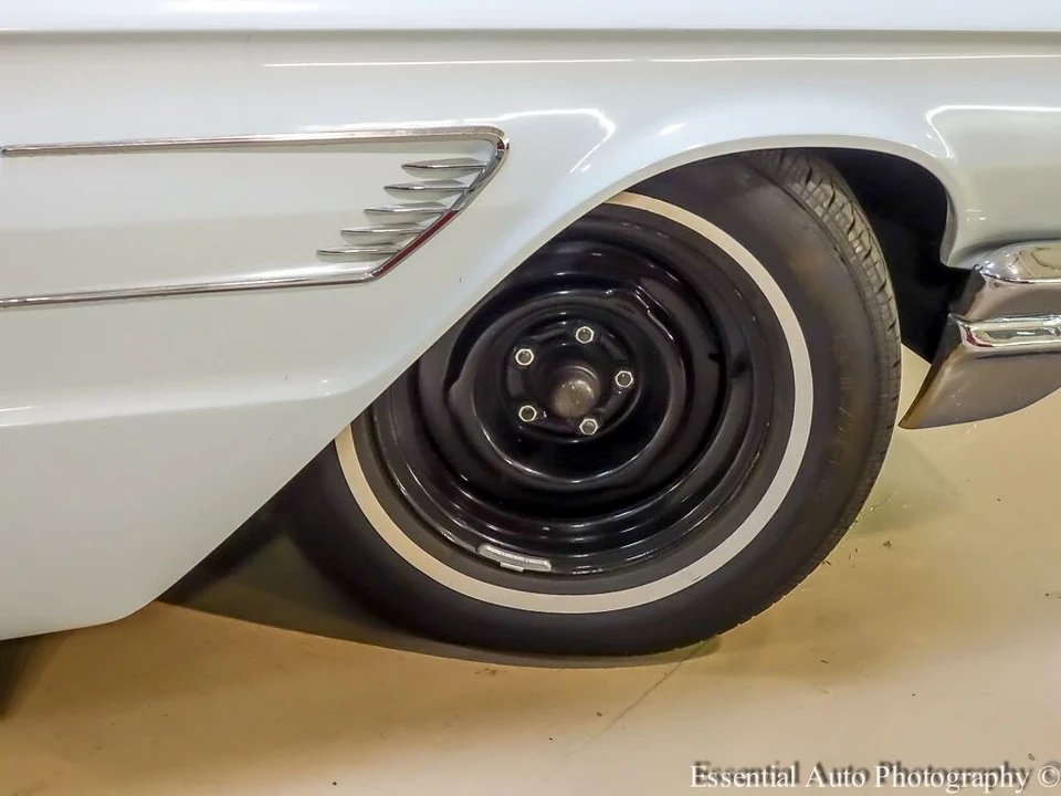 1965 Ford Thunderbird 4th Gen - Image 11 of 12