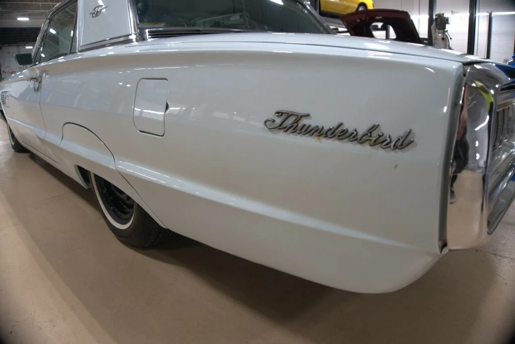 1965 Ford Thunderbird 4th Gen - Image 17 of 21