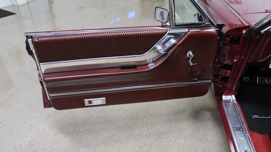 1965 Ford Thunderbird 4th Gen - Image 5 of 12