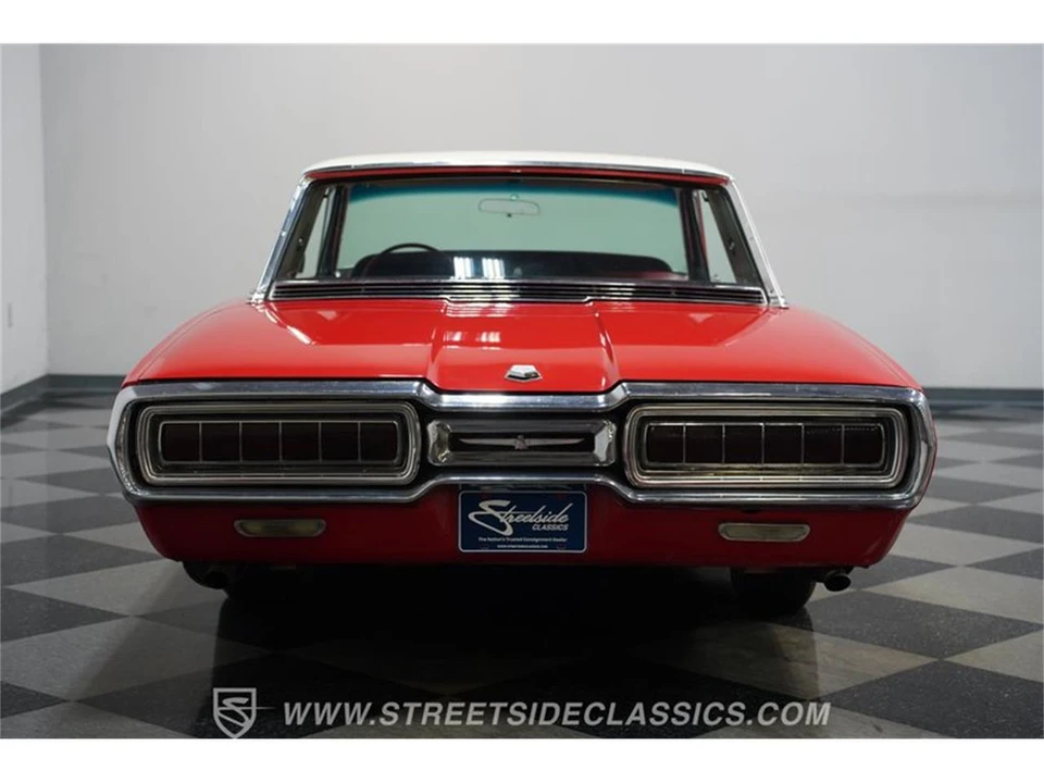 1965 Ford Thunderbird 4th Gen - Image 23 of 31