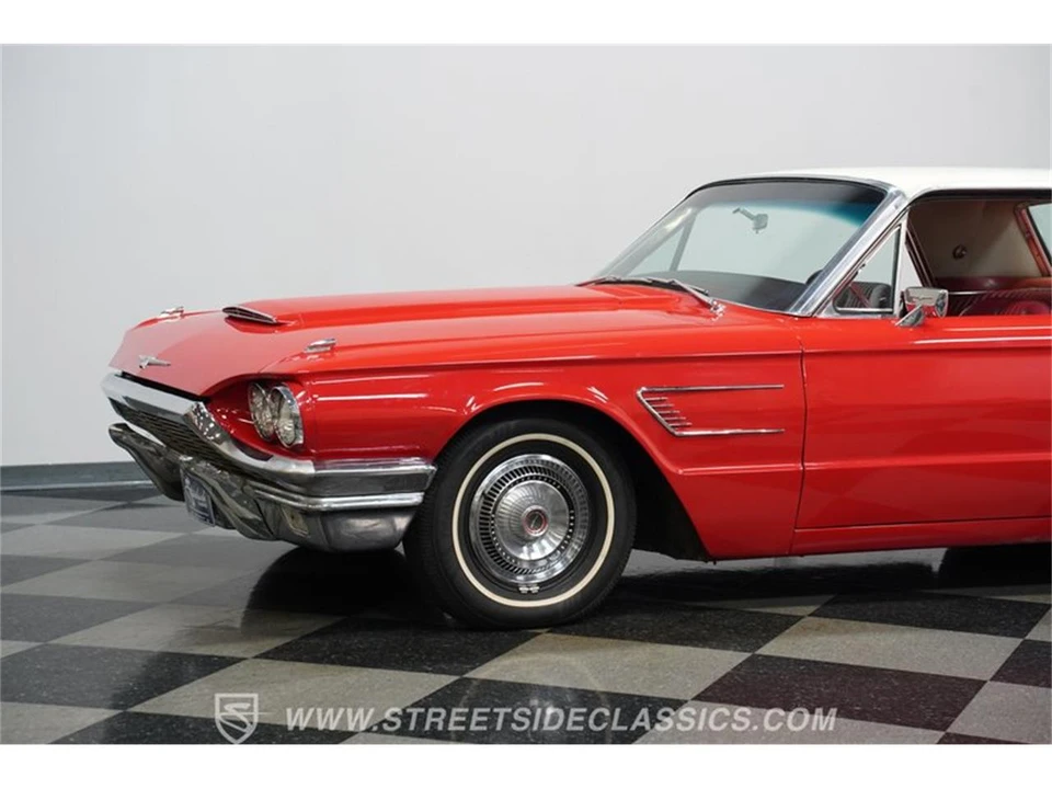 1965 Ford Thunderbird 4th Gen - Image 17 of 31