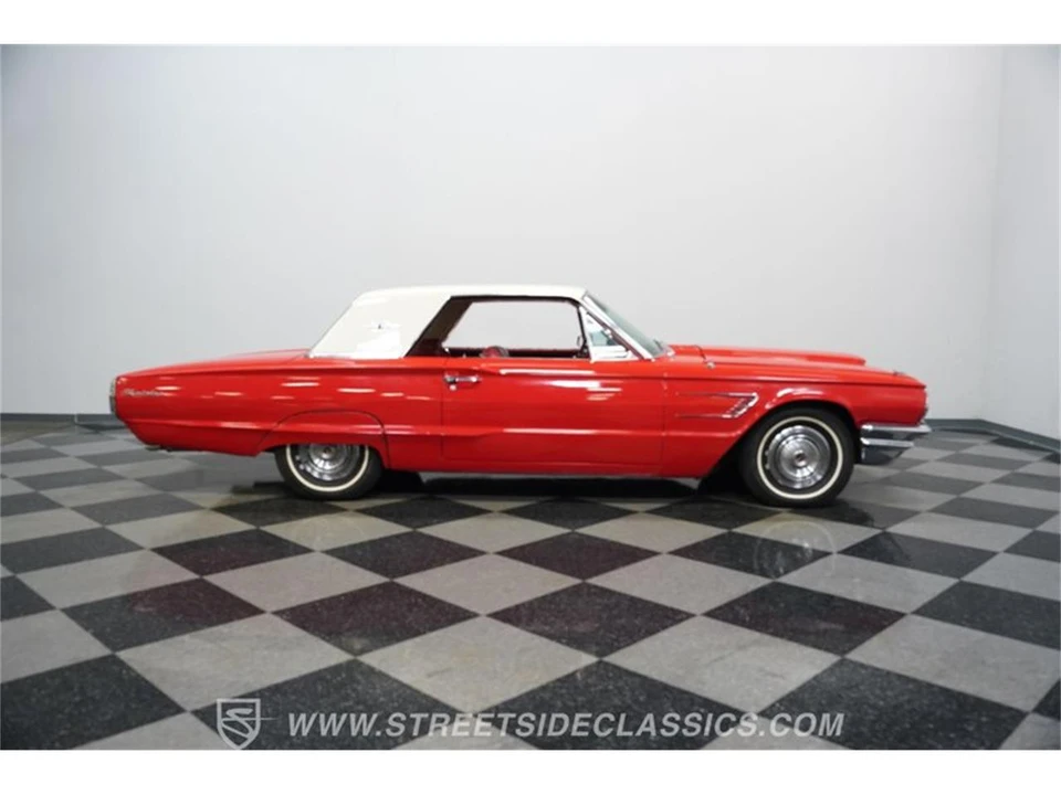 1965 Ford Thunderbird 4th Gen - Image 13 of 31
