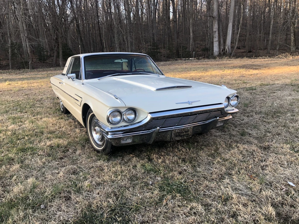 1965 Ford Thunderbird 4th Gen - Image 22 of 31