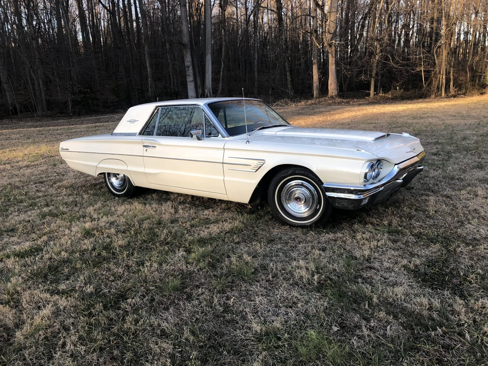 1965 Ford Thunderbird 4th Gen - Image 20 of 31
