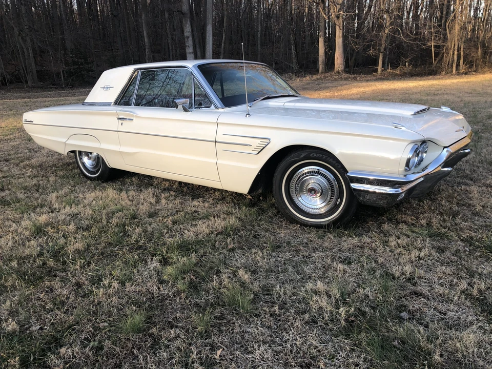 1965 Ford Thunderbird 4th Gen - Image 19 of 31