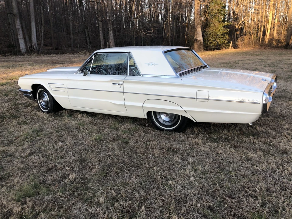 1965 Ford Thunderbird 4th Gen - Image 9 of 31