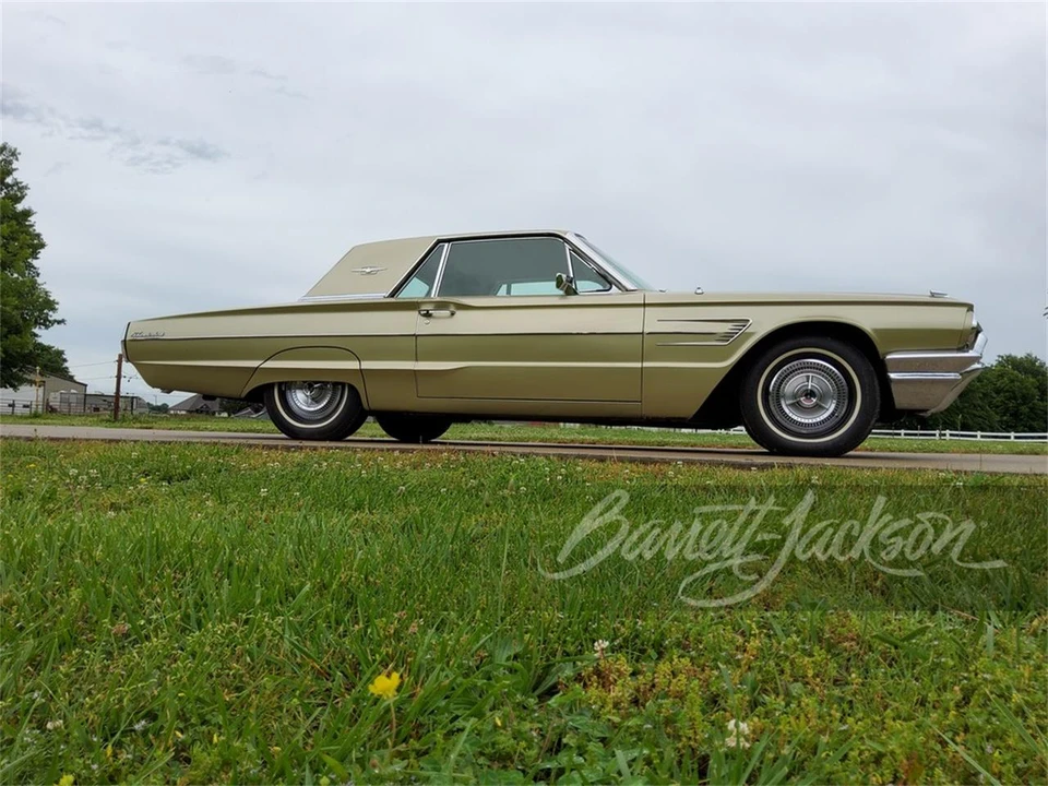 1965 Ford Thunderbird 4th Gen - Image 2 of 6