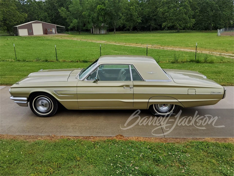 1965 Ford Thunderbird 4th Gen - Image 3 of 6