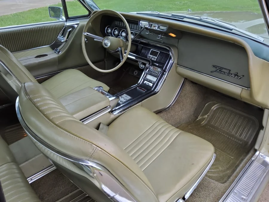 1965 Ford Thunderbird 4th Gen - Image 10 of 12