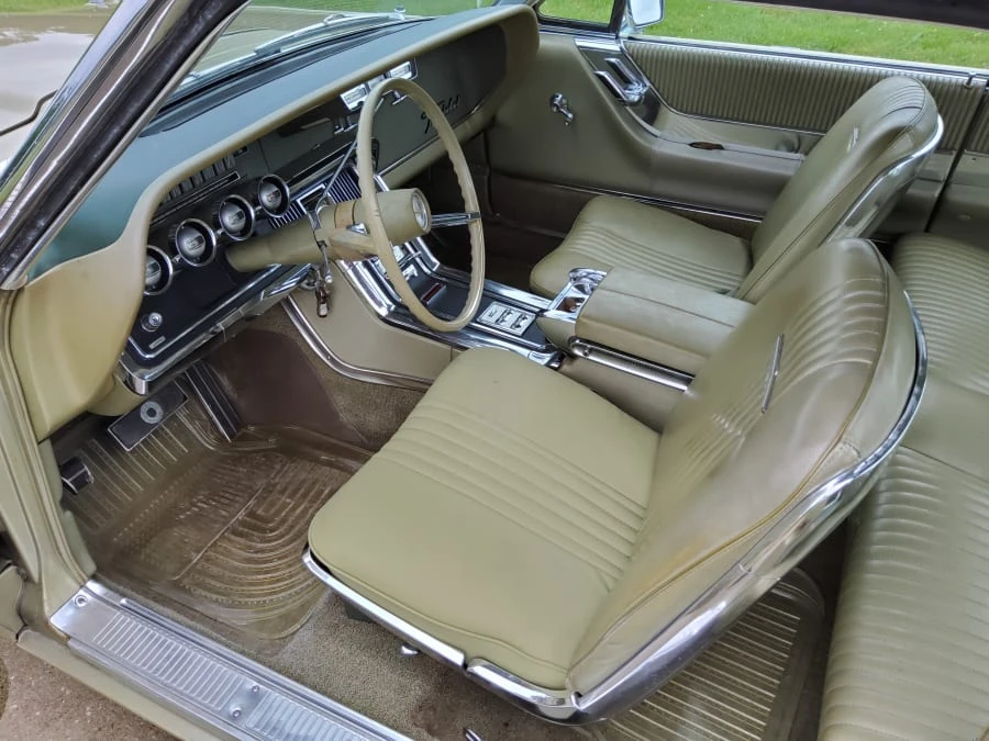 1965 Ford Thunderbird 4th Gen - Image 9 of 12