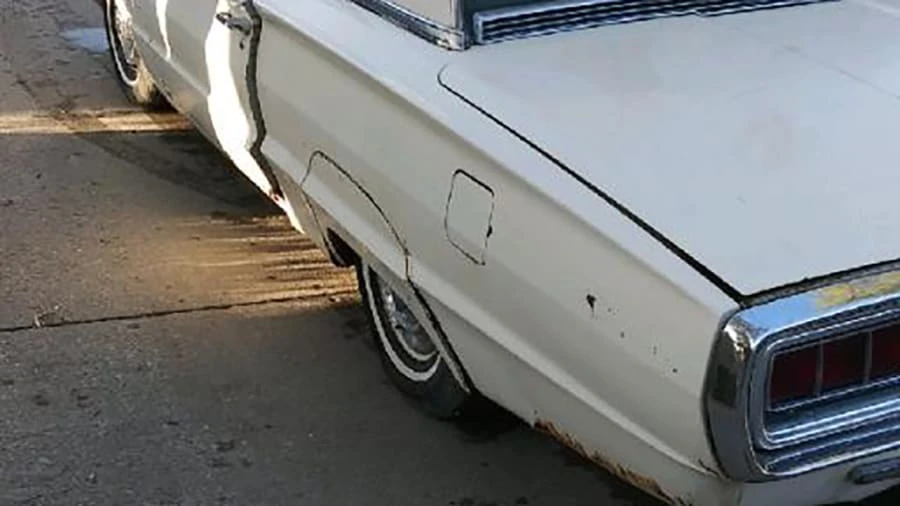 1965 Ford Thunderbird 4th Gen - Image 9 of 12