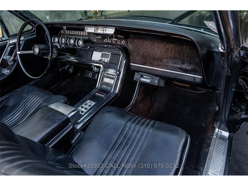 1965 Ford Thunderbird 4th Gen - Image 21 of 31