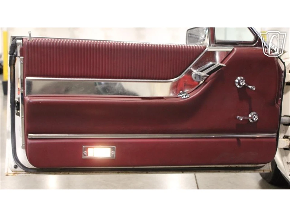 1965 Ford Thunderbird 4th Gen - Image 11 of 31