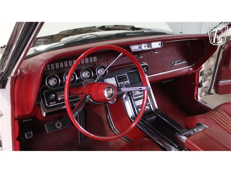 1965 Ford Thunderbird 4th Gen - Image 16 of 31