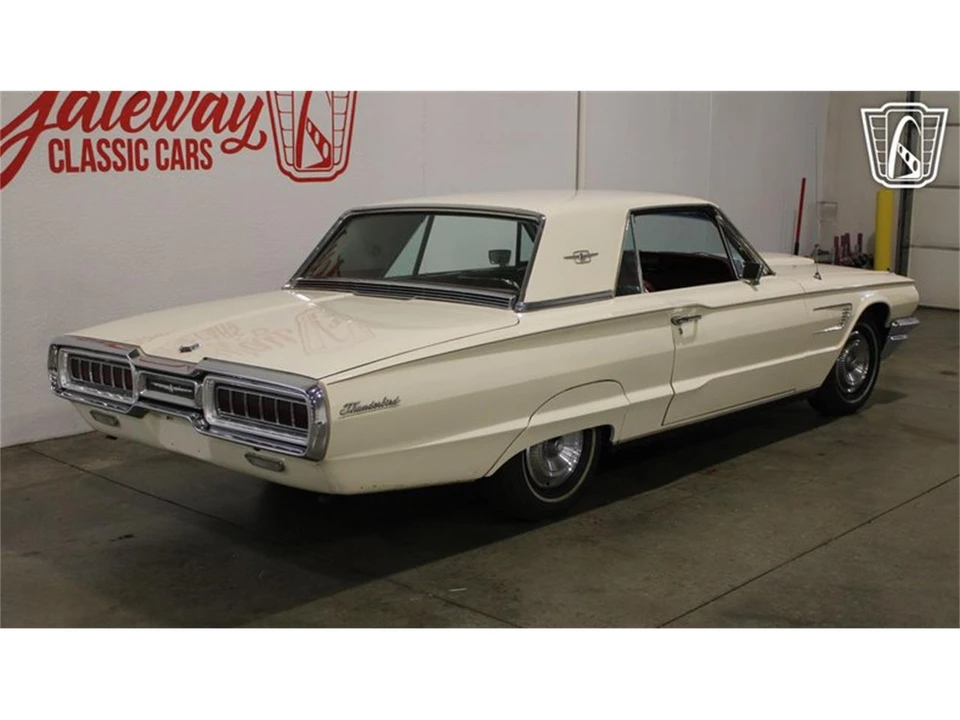 1965 Ford Thunderbird 4th Gen - Image 2 of 31